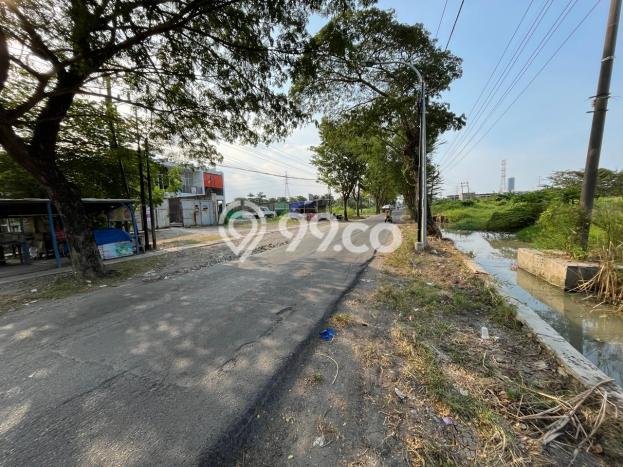 Kavling Tanah Dijual di Lakarsantri, Surabaya, Luas 400m2 Area Strategis Kavling Tanah Dijual di Lakarsantri, Surabaya, Luas 400m2 Area Strategis