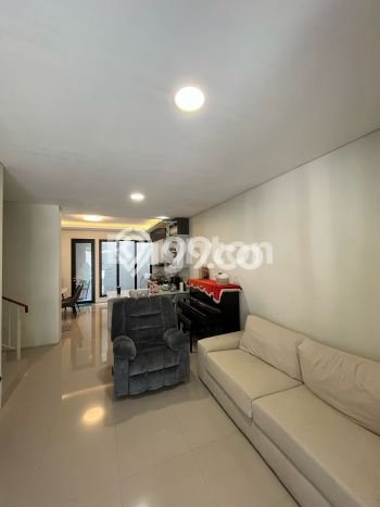Rumah Modern 3 KT LT 105m2 di Citraland Rumah Modern 3 KT LT 105m2 di Citraland