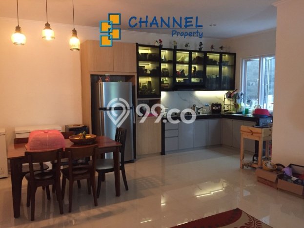 Dijual Rumah Mewah Elegan Dengan View Eksklusif di BSD Sevilla, Tangerang Dijual Rumah Mewah Elegan Dengan View Eksklusif di BSD Sevilla, Tangerang