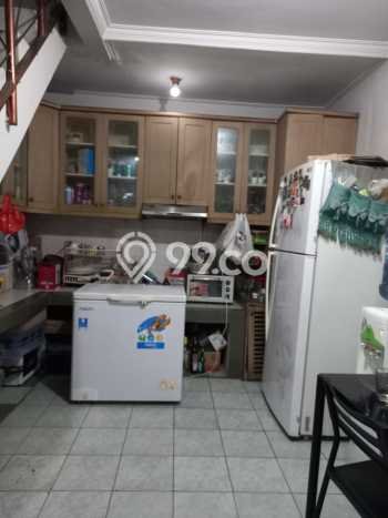 Rumah Modern LT 160m² Siap Huni di BSD Griya Loka, Dekat Pusat Perbelanjaan, Tangerang Rumah Modern LT 160m² Siap Huni di BSD Griya Loka, Dekat Pusat Perbelanjaan, Tangerang