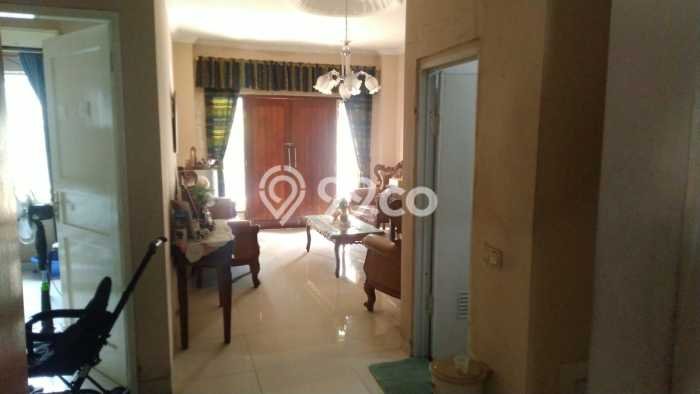 Rumah Berkualitas BSD Puspita Loka, Tangerang, LT 241m² LB 300m² Rumah Berkualitas BSD Puspita Loka, Tangerang, LT 241m² LB 300m²