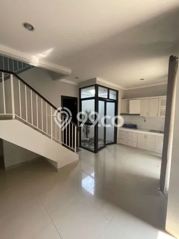 Rumah di Serpong, 2 KM, Lingkungan Asri, Luas 51m² LB 60m² Rumah di Serpong, 2 KM, Lingkungan Asri, Luas 51m² LB 60m²