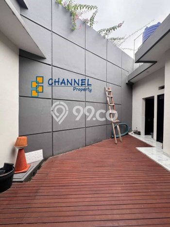 Rumah Elit Modern Tanpa Renovasi di Villa Melati Mas Tangerang Selatan Rumah Elit Modern Tanpa Renovasi di Villa Melati Mas Tangerang Selatan
