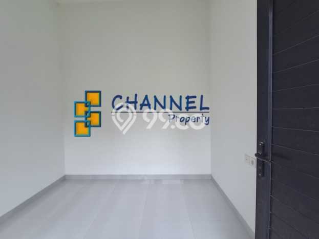 Rumah Elit Modern Tanpa Renovasi di BSD Puspita Loka Tangerang Rumah Elit Modern Tanpa Renovasi di BSD Puspita Loka Tangerang