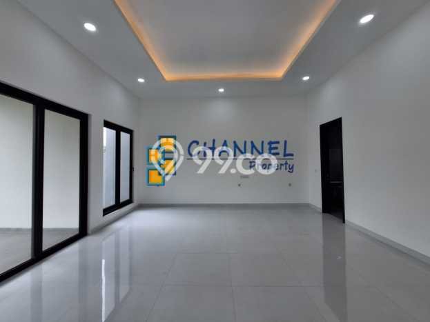 Rumah Elit Modern Tanpa Renovasi di BSD Puspita Loka Tangerang Rumah Elit Modern Tanpa Renovasi di BSD Puspita Loka Tangerang