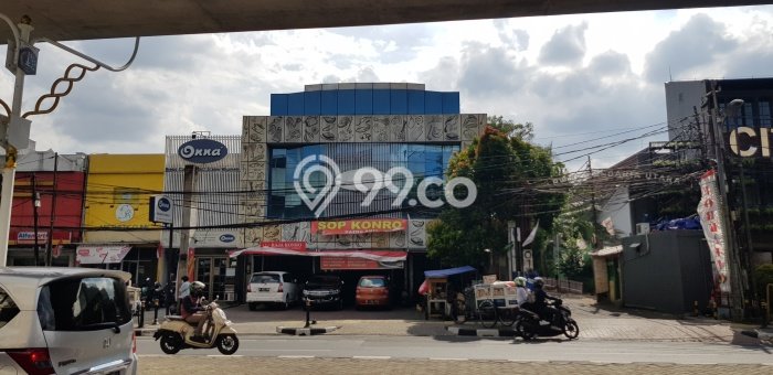 Unit Komersial Dijual di Jakarta Selatan LT 360m2 & LB 570m2 Unit Komersial Dijual di Jakarta Selatan LT 360m2 & LB 570m2