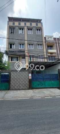 Rumah Siap Huni 8 KT 4 KM di Lokasi Premium Tanah Abang, Jakarta Pusat Rumah Siap Huni 8 KT 4 KM di Lokasi Premium Tanah Abang, Jakarta Pusat