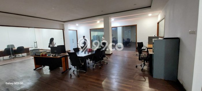 FOR SALE! Kantor di Cempaka Putih Jakarta Pusat, LT 855m2, LB 506m2 FOR SALE! Kantor di Cempaka Putih Jakarta Pusat, LT 855m2, LB 506m2