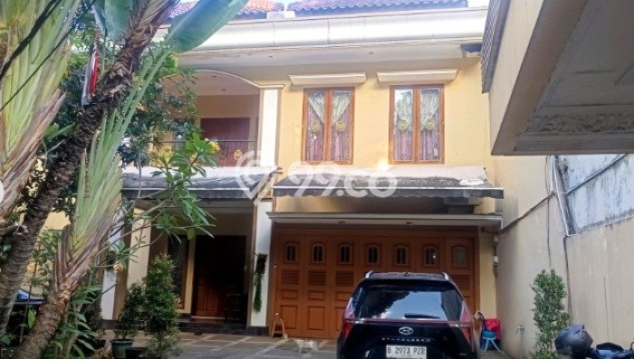 Rumah Mewah LB 656m2 Siap Huni Desain Elegan di Pegangsaan, Jakarta Pusat Rumah Mewah LB 656m2 Siap Huni Desain Elegan di Pegangsaan, Jakarta Pusat