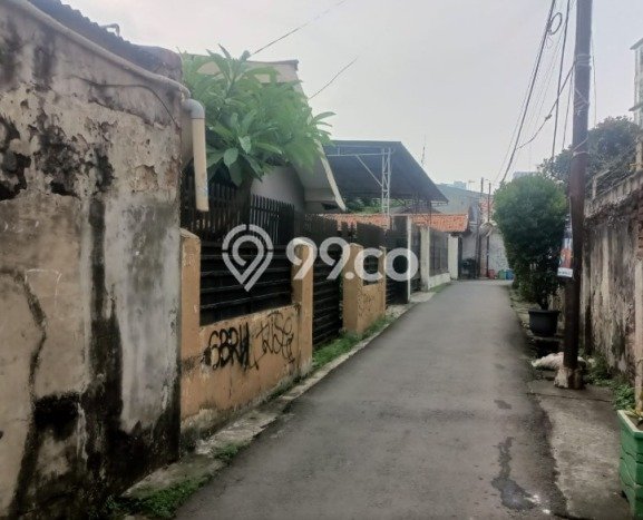 Unit Ruko Dijual di Jakarta Timur LT 450m2 & LB 450m2 Unit Ruko Dijual di Jakarta Timur LT 450m2 & LB 450m2