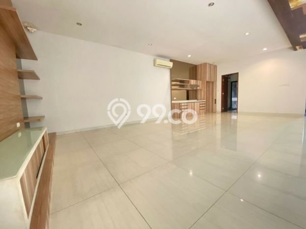 Hunian Asri 4 KT di Alam Sutera, Tangerang - LT 250m² Hunian Asri 4 KT di Alam Sutera, Tangerang - LT 250m²