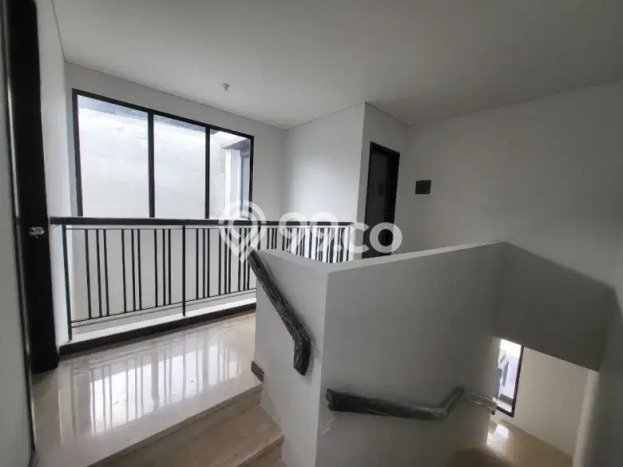 Rumah 4 KT 3 KM di Area BSD City, Tangerang Rumah 4 KT 3 KM di Area BSD City, Tangerang