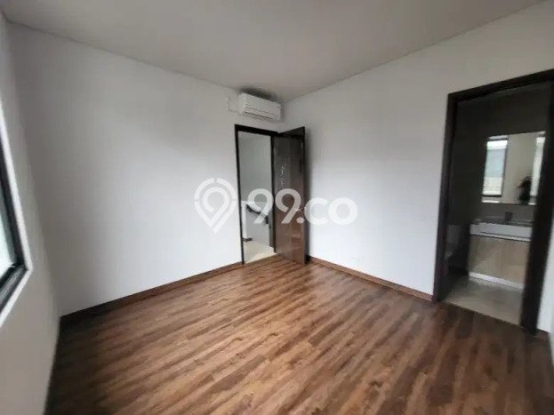 Rumah 4 KT 3 KM di Area BSD City, Tangerang Rumah 4 KT 3 KM di Area BSD City, Tangerang