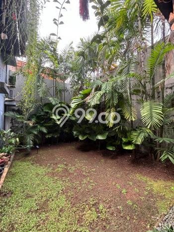 Rumah Elit Modern Tanpa Renovasi di BSD City Tangerang Rumah Elit Modern Tanpa Renovasi di BSD City Tangerang