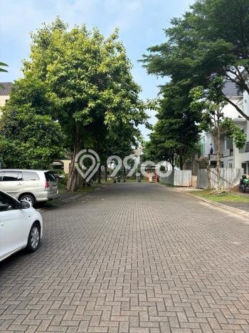 Rumah Elit Modern Tanpa Renovasi di BSD City Tangerang Rumah Elit Modern Tanpa Renovasi di BSD City Tangerang