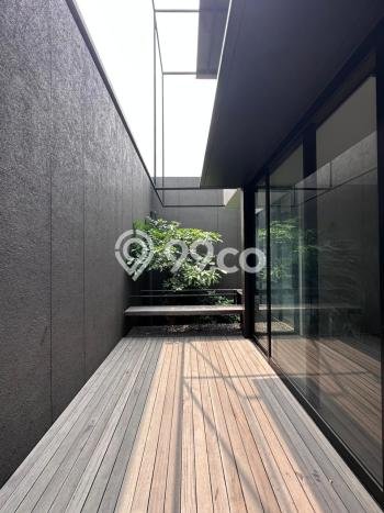 Hunian Elit LB 520m2 Siap Huni Desain Elegan di Alam Sutera, Tangerang Hunian Elit LB 520m2 Siap Huni Desain Elegan di Alam Sutera, Tangerang