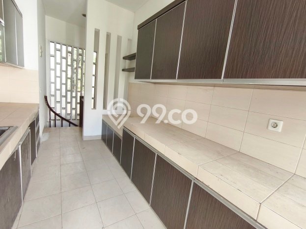 Ready to Use! Premium House LT 324m2 Desain Modern di BSD City Ready to Use! Premium House LT 324m2 Desain Modern di BSD City
