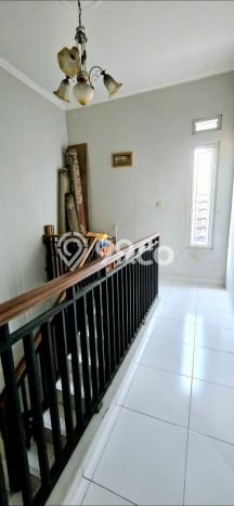 HOT LISTING! Rumah Siap Huni di , Luas 92m2m² Bangunan 102m2m² HOT LISTING! Rumah Siap Huni di , Luas 92m2m² Bangunan 102m2m²
