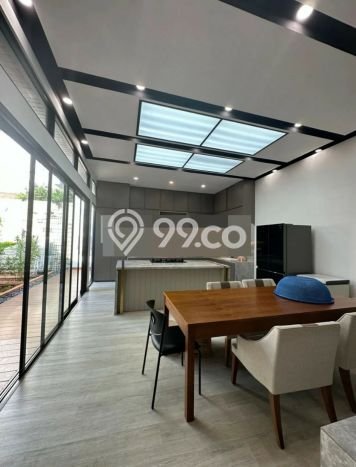 Dijual Rumah Luas Megah Dengan View Eksklusif di Lippo Karawaci, Tangerang Dijual Rumah Luas Megah Dengan View Eksklusif di Lippo Karawaci, Tangerang