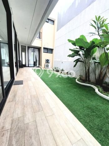 Rumah Elit Akses Mudah di Tangerang Rumah Elit Akses Mudah di Tangerang
