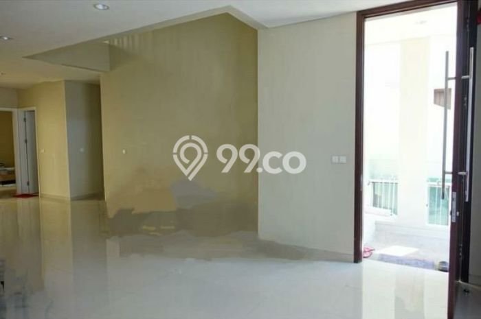 KESEMPATAN TERBAIK! Rumah Asri di , Luas 240m2m² LB 335m2m² KESEMPATAN TERBAIK! Rumah Asri di , Luas 240m2m² LB 335m2m²