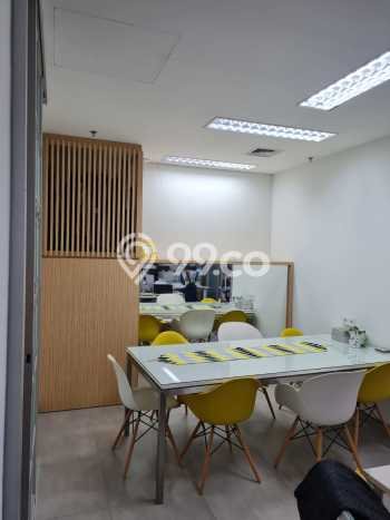 AREA SUPER PREMIUM! Kantor Kawasan , Luas 70m2m², Ramai Pengunjung AREA SUPER PREMIUM! Kantor Kawasan , Luas 70m2m², Ramai Pengunjung