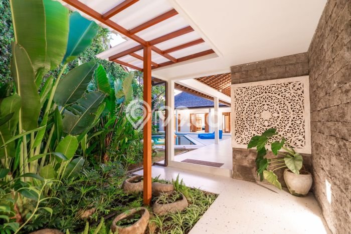 Investasi Potensial! Vila Kawasan Kuta, Ukuran 500m2m², Lokasi Strategis Investasi Potensial! Vila Kawasan Kuta, Ukuran 500m2m², Lokasi Strategis