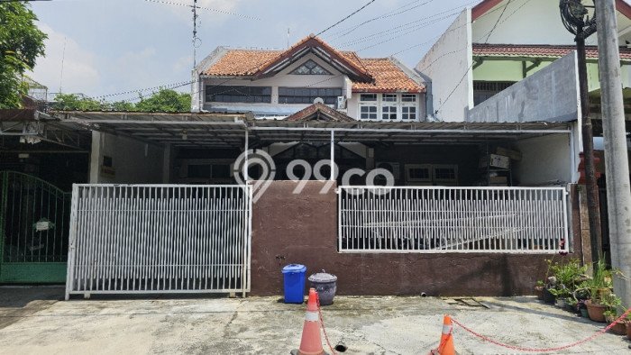Dijual Rumah Premium dengan Fasilitas Sekitar Komplit di Wiyung, Surabaya Dijual Rumah Premium dengan Fasilitas Sekitar Komplit di Wiyung, Surabaya
