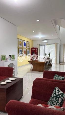 BEST OFFER! Rumah Siap Huni di , Luas 480m2m² Bangunan 300m2m² BEST OFFER! Rumah Siap Huni di , Luas 480m2m² Bangunan 300m2m²