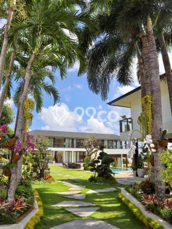 Kesempatan Bisnis! Vila di Kuta, Area 3318m2m², Area Strategis dengan potensi tinggi Kesempatan Bisnis! Vila di Kuta, Area 3318m2m², Area Strategis dengan potensi tinggi