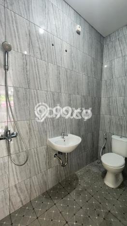 Ruko bagus disewakan di Dukuh Pakis Surabaya dengan LB 0m2 harga sewa terbaik Ruko bagus disewakan di Dukuh Pakis Surabaya dengan LB 0m2 harga sewa terbaik