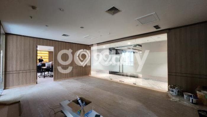 Kantor Disewa di Surabaya dengan LB 342m2 Area Komersial Ramai Kantor Disewa di Surabaya dengan LB 342m2 Area Komersial Ramai