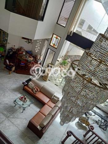 Rumah Mewah Dijual LT 375m2 di Mulyorejo, Surabaya Rumah Mewah Dijual LT 375m2 di Mulyorejo, Surabaya