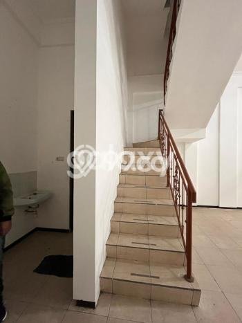 Ruko Bagus Dijual di Surabaya Kota Surabaya Lokasi Strategis Cocok untuk Kembangkan Bisnis Ruko Bagus Dijual di Surabaya Kota Surabaya Lokasi Strategis Cocok untuk Kembangkan Bisnis