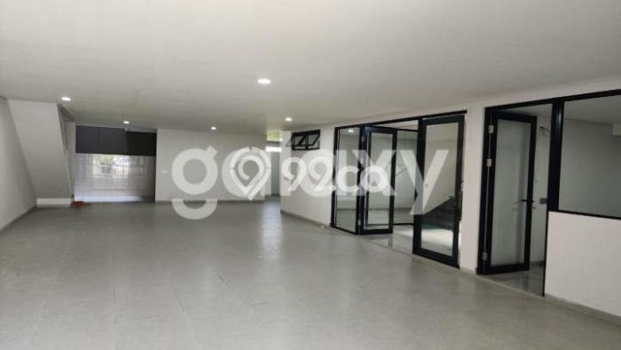 Properti Mewah LT 288m² Dekat Fasilitas Umum di Citraland, Surabaya Properti Mewah LT 288m² Dekat Fasilitas Umum di Citraland, Surabaya