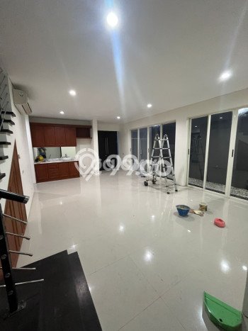 Dijual Rumah Elit Exclusive di Sambikerep, Surabaya Dijual Rumah Elit Exclusive di Sambikerep, Surabaya
