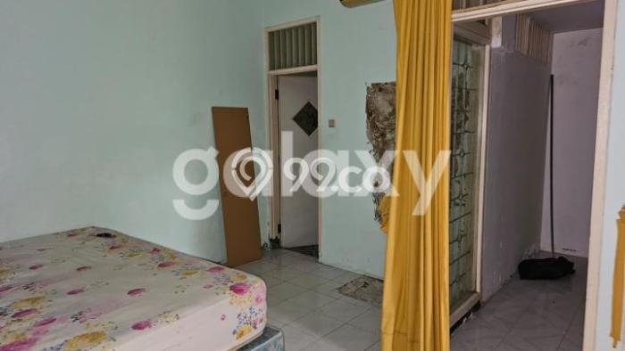 For Sale Hunian Rumah Terawat 3 Kamar di Citraland, Surabaya For Sale Hunian Rumah Terawat 3 Kamar di Citraland, Surabaya