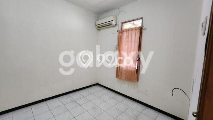 Jual Rumah Strategis Bagus Punya 2 KT di Wiyung Surabaya SHM Jual Rumah Strategis Bagus Punya 2 KT di Wiyung Surabaya SHM