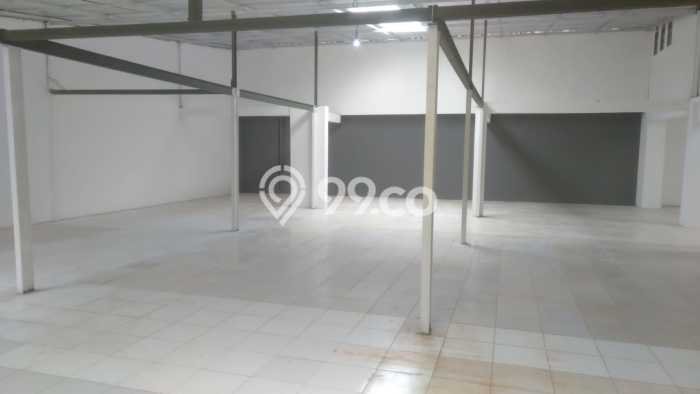 Gudang Dijual di Bandung LT 618m2 & LB 367m2 Lokasi Terbaik! Gudang Dijual di Bandung LT 618m2 & LB 367m2 Lokasi Terbaik!