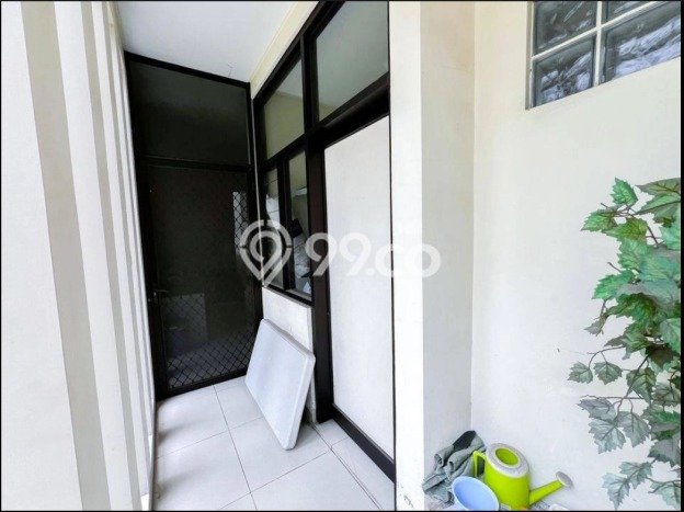 Rumah Luxury Modern Siap Huni di Taman Kopo Indah Bandung Rumah Luxury Modern Siap Huni di Taman Kopo Indah Bandung