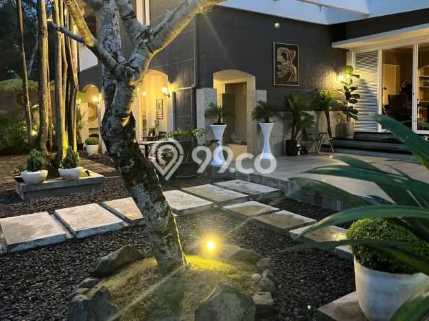 Rumah Elit Modern Siap Huni di Setiabudi Bandung Rumah Elit Modern Siap Huni di Setiabudi Bandung