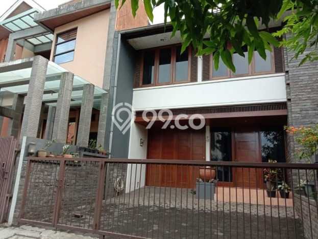 For Sale! Premium House LT 210m2 Desain Elegan di Setra Duta For Sale! Premium House LT 210m2 Desain Elegan di Setra Duta
