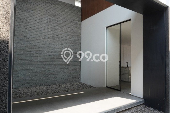 Rumah Luxury Modern Tanpa Renovasi di Kota Baru Parahyangan Bandung Rumah Luxury Modern Tanpa Renovasi di Kota Baru Parahyangan Bandung