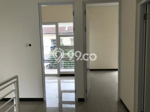 Dijual Rumah Eksklusif 3 KT di Taman Kopo Indah, Bandung Dijual Rumah Eksklusif 3 KT di Taman Kopo Indah, Bandung