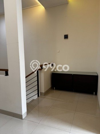 Siap Huni Hunian Elit 5 Kamar di Sukasari Dekat ke Mana Pun Siap Huni Hunian Elit 5 Kamar di Sukasari Dekat ke Mana Pun