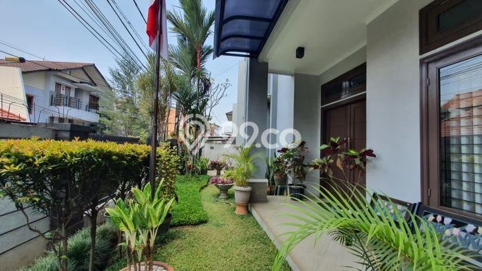 Hunian Mewah LB 320m2 Siap Huni Desain Elegan di Riau, Bandung Hunian Mewah LB 320m2 Siap Huni Desain Elegan di Riau, Bandung