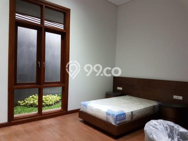 Dijual Rumah Luas Megah Dengan View Eksklusif di Ciumbuleuit, Bandung Dijual Rumah Luas Megah Dengan View Eksklusif di Ciumbuleuit, Bandung