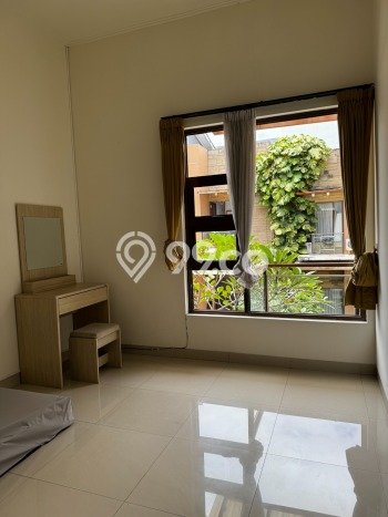 Siap Huni Hunian Elit 5 Kamar di Sukasari Dekat ke Mana Pun Siap Huni Hunian Elit 5 Kamar di Sukasari Dekat ke Mana Pun