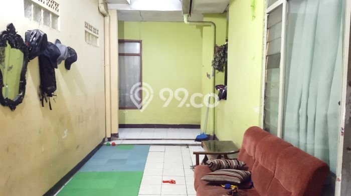Rumah Modern 6 Kamar LT 236m2 di Moch Toha Rumah Modern 6 Kamar LT 236m2 di Moch Toha