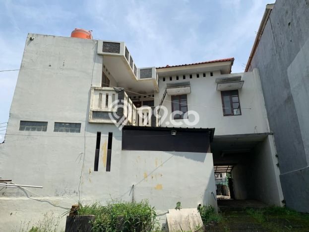 Kost Dijual di Jatinangor dengan 22 KT dan Luas 353m2 Kost Dijual di Jatinangor dengan 22 KT dan Luas 353m2